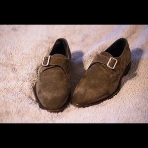 Men’s Ferragamo suede shoes size US9 extra wide